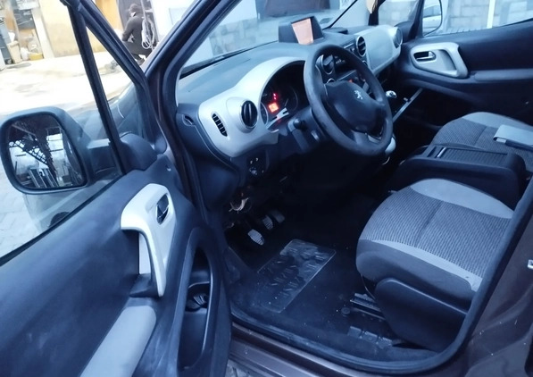 Peugeot Partner cena 24000 przebieg: 274100, rok produkcji 2013 z Kraków małe 37